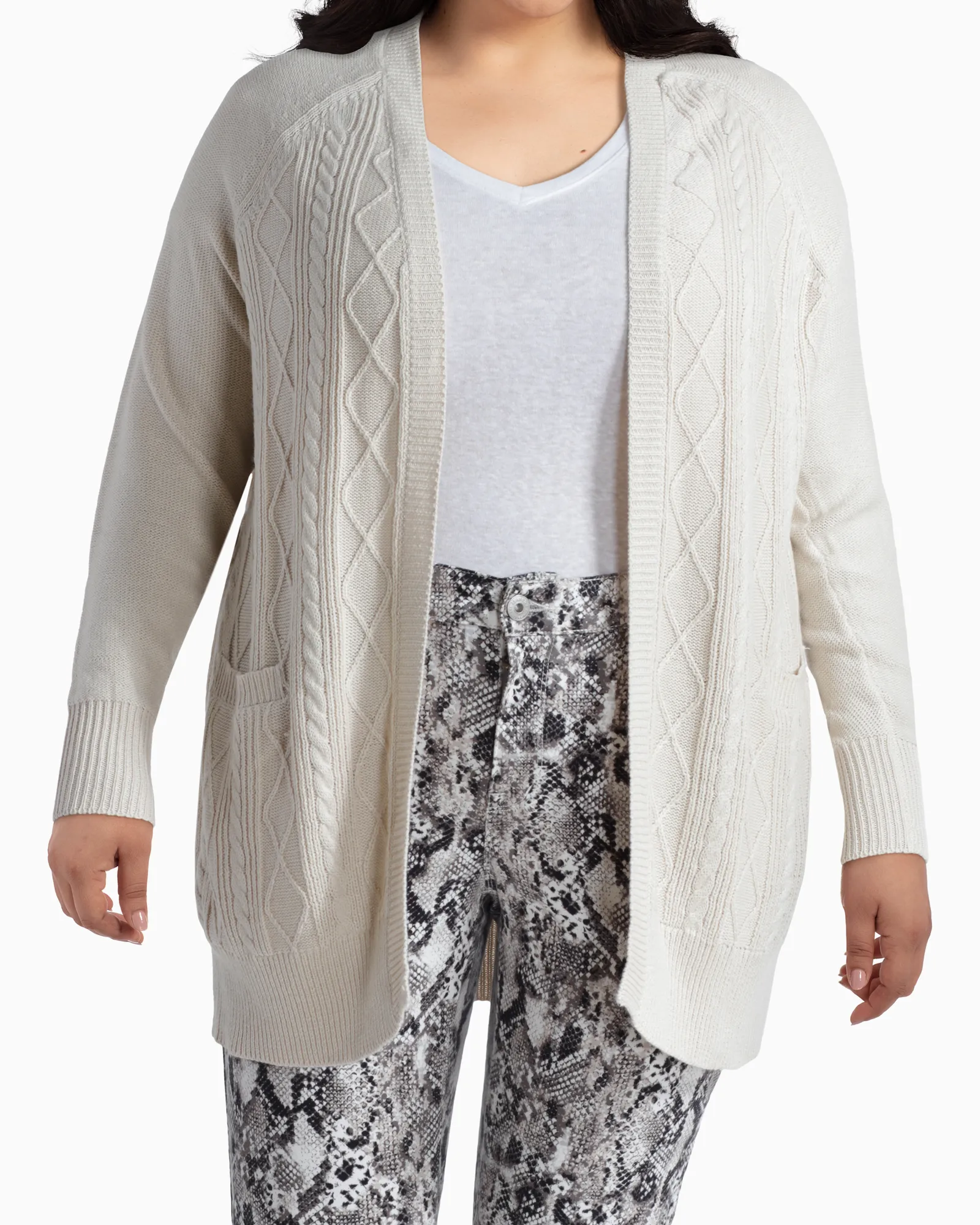 Anastasia Cable Cardigan | White