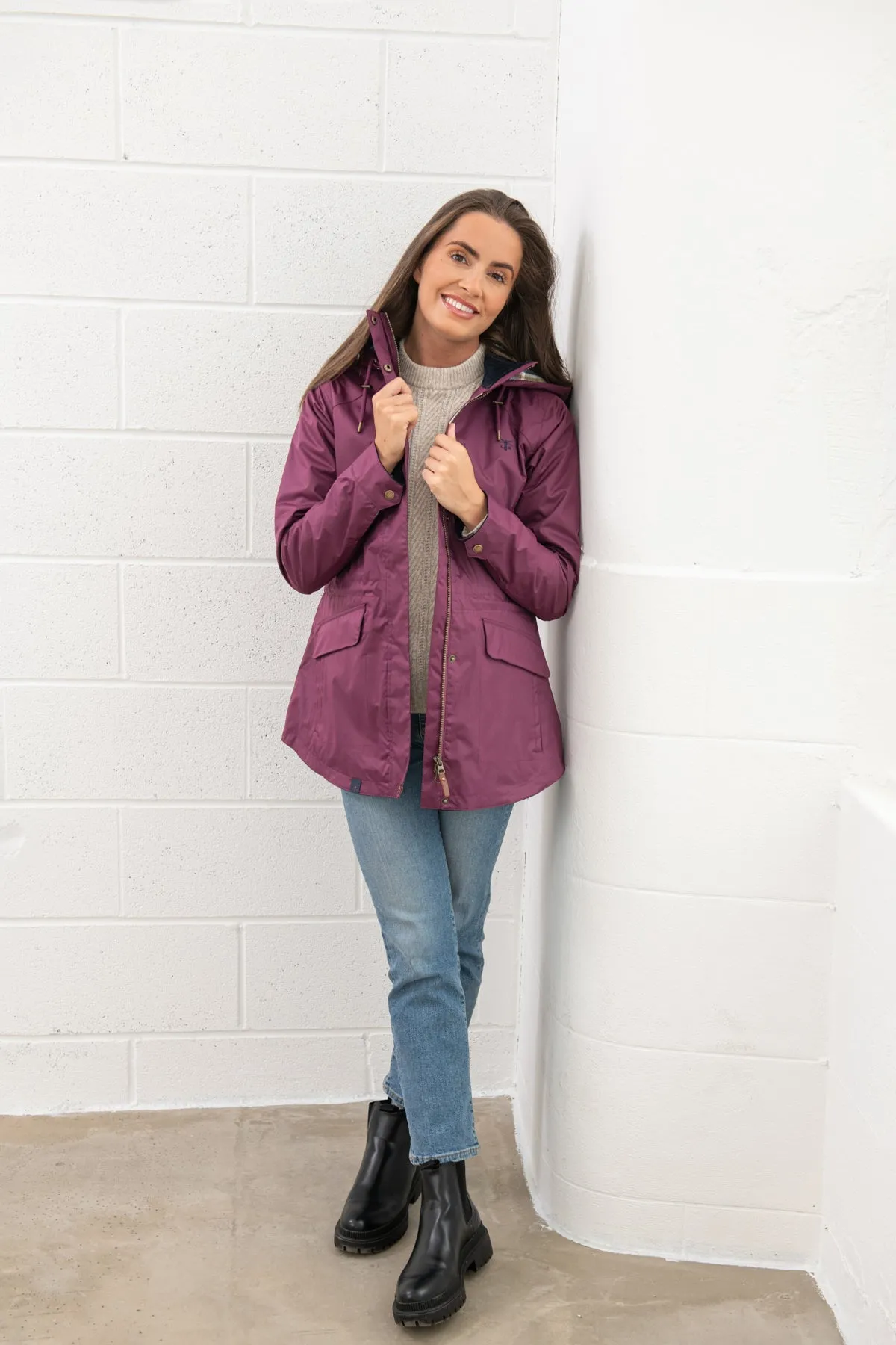 Kendal Raincoat - Plum