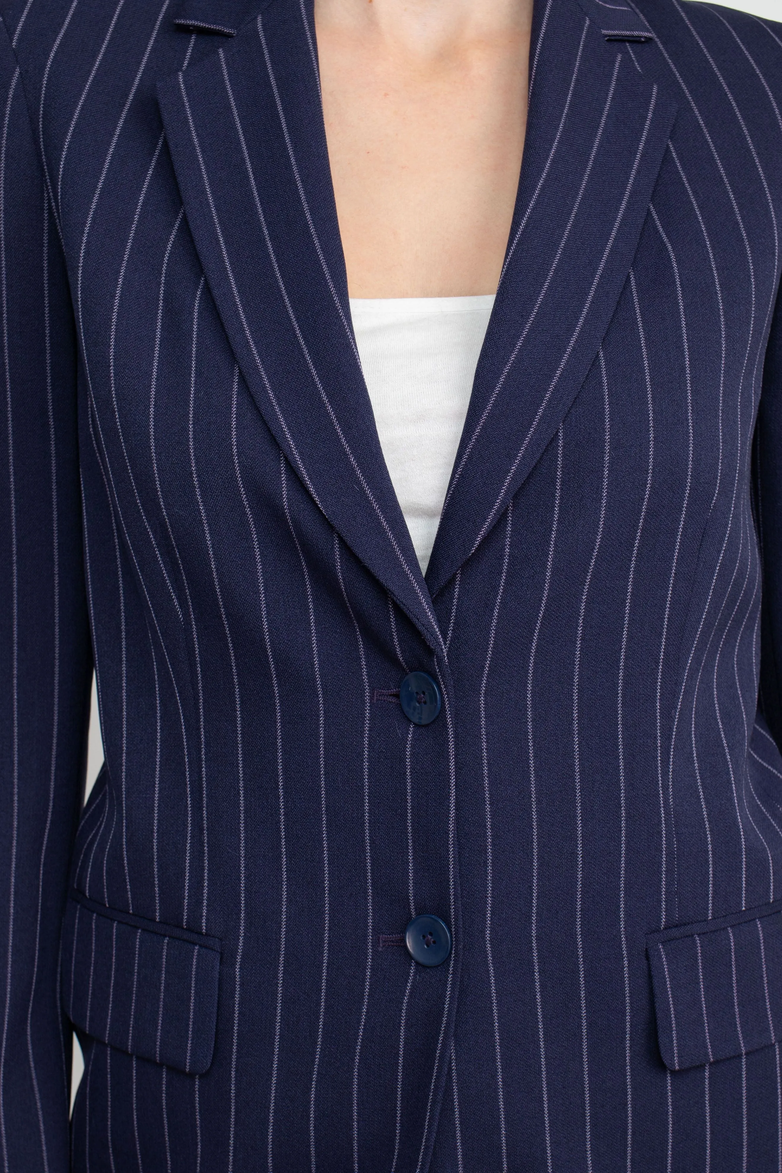 Tahari ASL Notched Collar Two Button Long Sleeve Crape Blazer